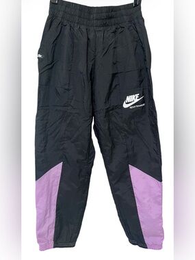 Nike Sportswear Woven Track Pants Women’s Medium (M) Rare Lavender Colorblock